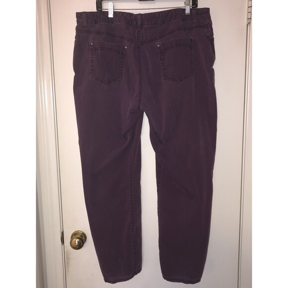 Ladies Bandolino Size 18 Maroon Jeans Used - Picture 4 of 6